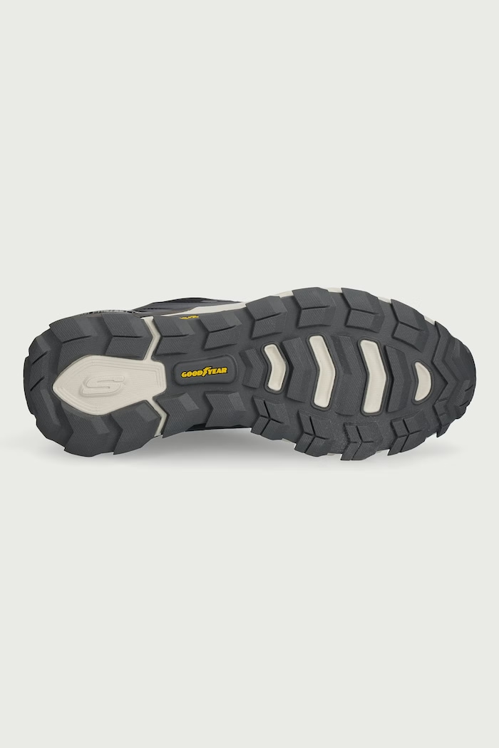 Topánky trekingové pánske MAX PROTECT Skechers čierna 237304