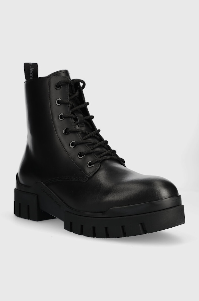 Kožené boty Calvin Klein Jeans TRANSP COMBAT MID LACEUP LTH YM0YM00755 černá AW23