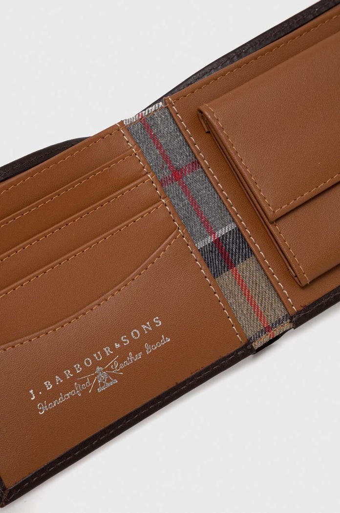 Kožená peněženka Barbour hnědá MLG0030