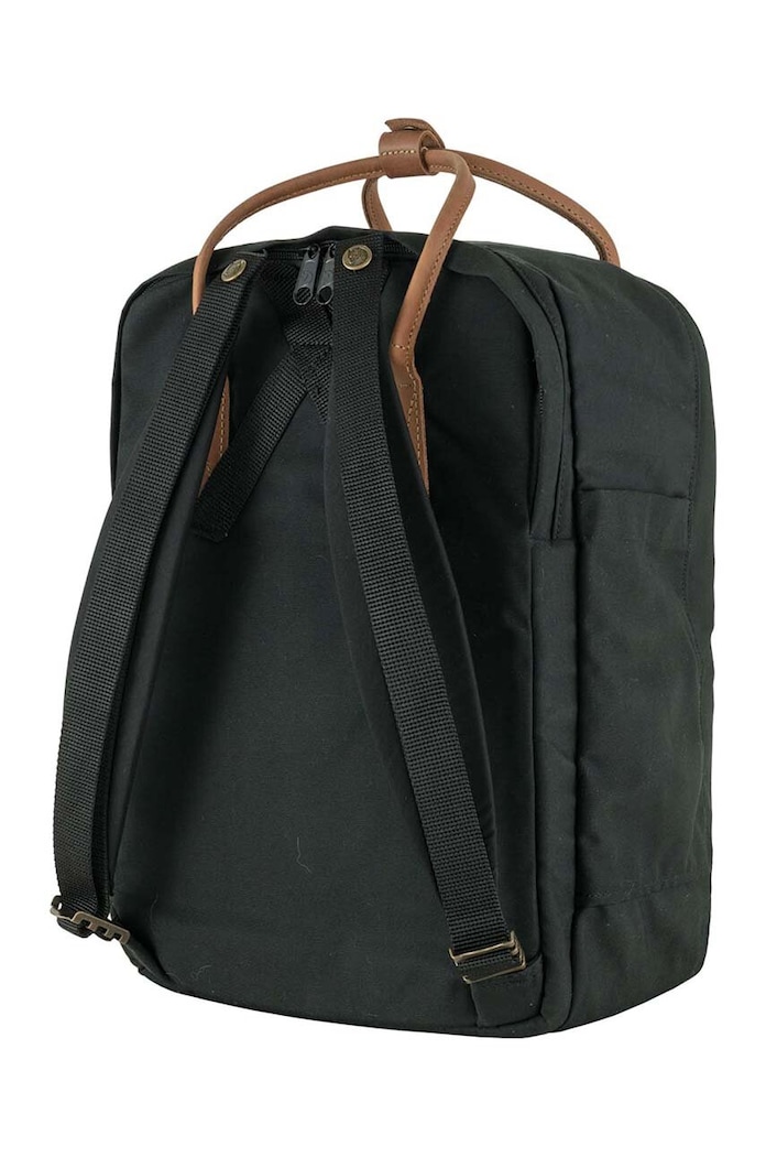 Doplňky Batoh Fjallraven Kanken F23803.550 černá