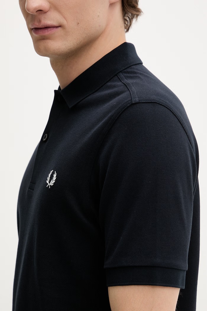 Βαμβακερό μπλουζάκι πόλο Fred Perry M6000.608 σκούρο μπλε