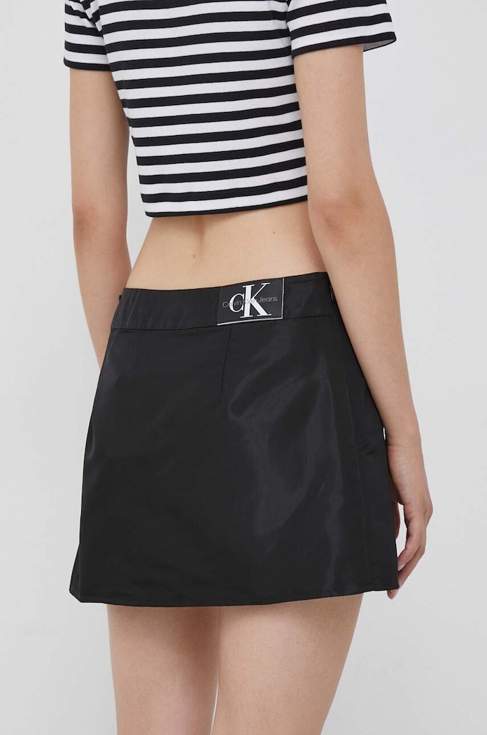 Ρούχα Φούστα Calvin Klein Jeans J20J222224 μαύρο