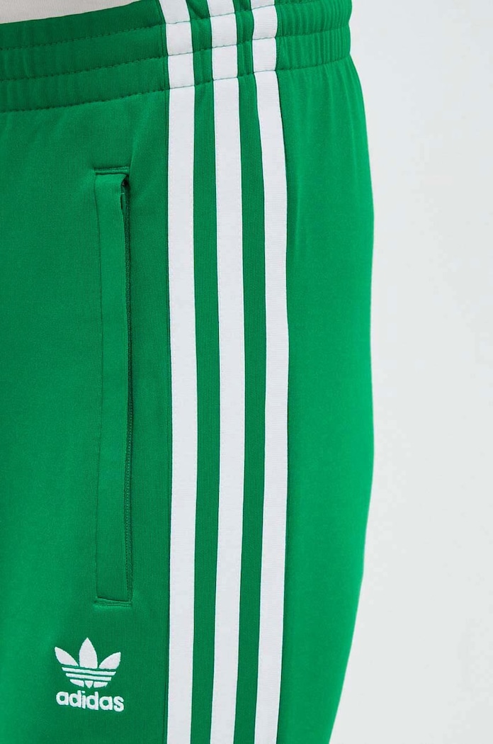 Tepláky adidas Originals Adicolor Classics SST zelená IK6601