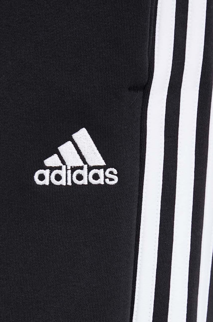 adidas spodnie dresowe Essentials czarny HZ5748