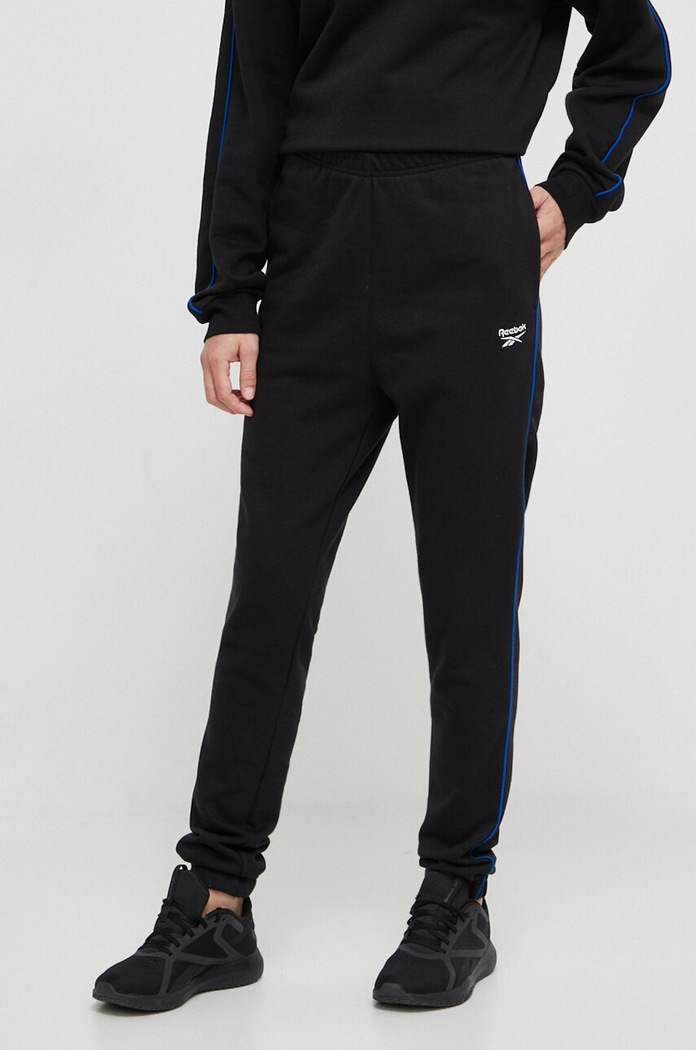 Tepláky Reebok nášivka čierna 100037131