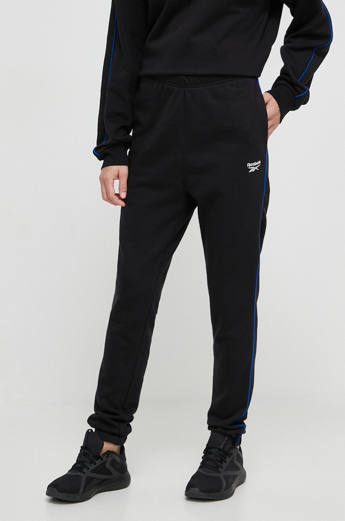 Tepláky Reebok nášivka čierna 100037131
