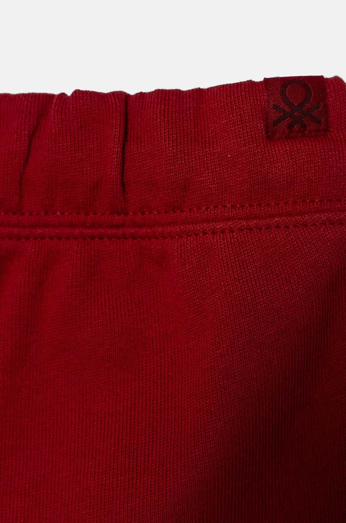 Chłopiec United Colors of Benetton spodnie dresowe bawełniane dziecięce 3J68GF027.P.SEASONAL bordowy