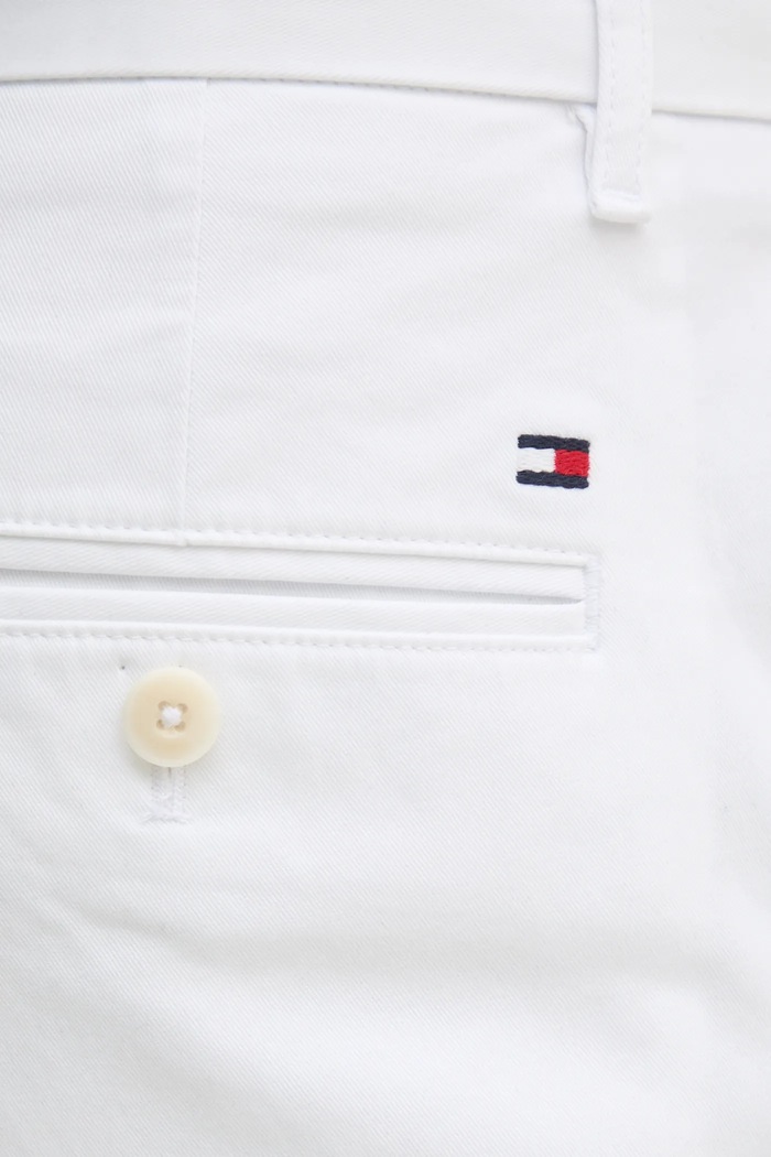 Nohavice Tommy Hilfiger biela MW0MW26619