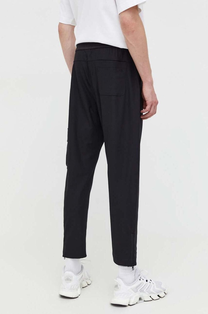 Odzież Calvin Klein Jeans spodnie J30J324046 czarny