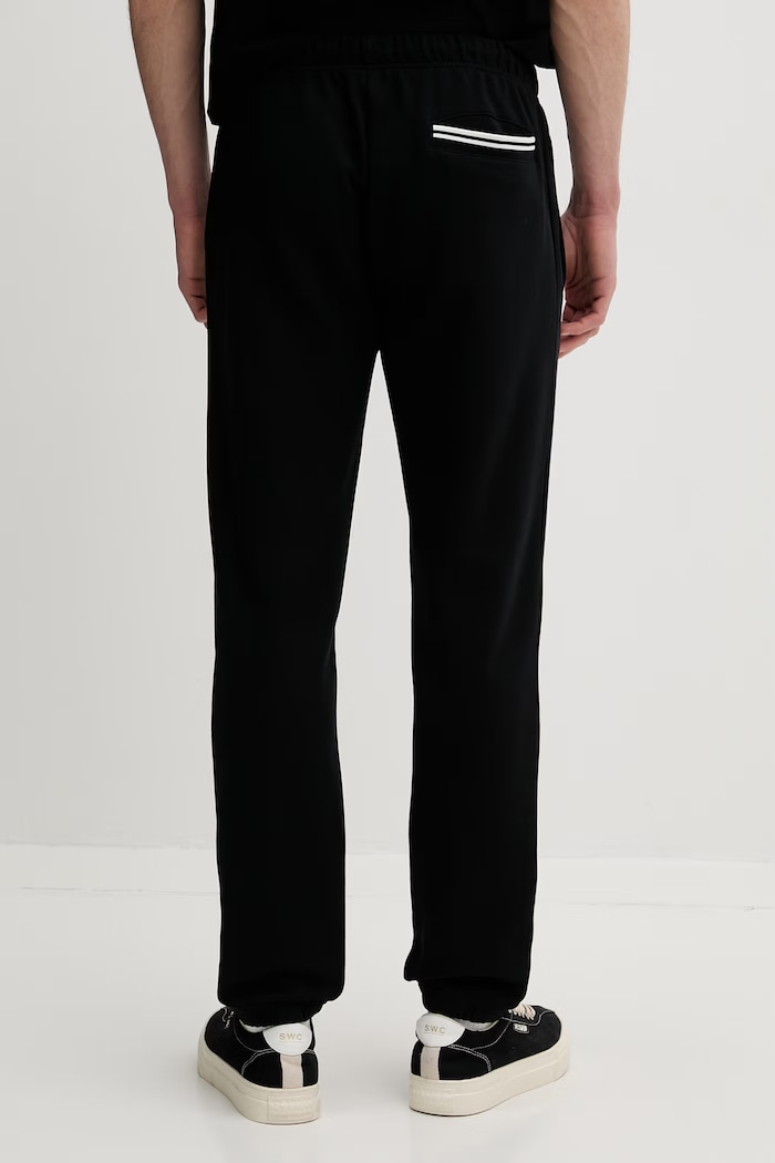 Ρούχα Βαμβακερό παντελόνι Fred Perry T5505.102 μαύρο