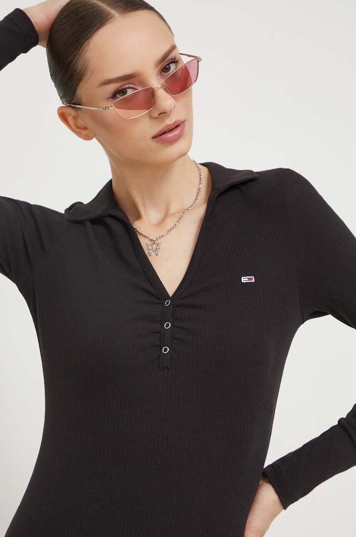 Šaty Tommy Jeans čierna DW0DW15880