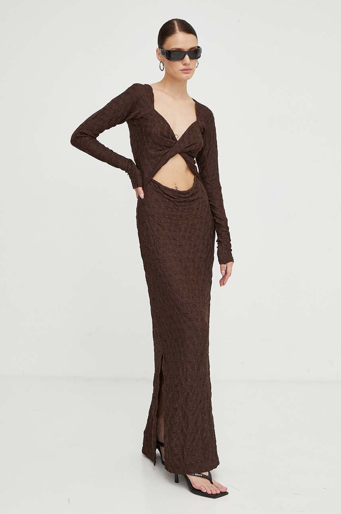 Résumé rochie 18751032 maro AW23