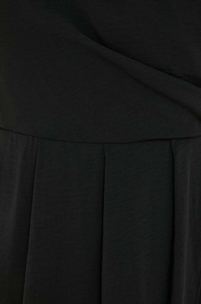 Sisley rochie 4LTHLV049.100 negru