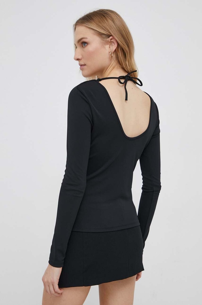 Ρούχα Μπλουζάκι Sisley 31L1L103U.100 μαύρο