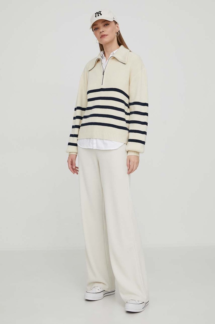 Hollister Co. sweter KI350.3235.174 beżowy AW23