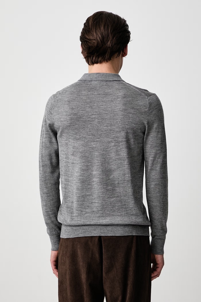 Odzież Michael Kors Sweter męski z wełny merino CF260727AP szary