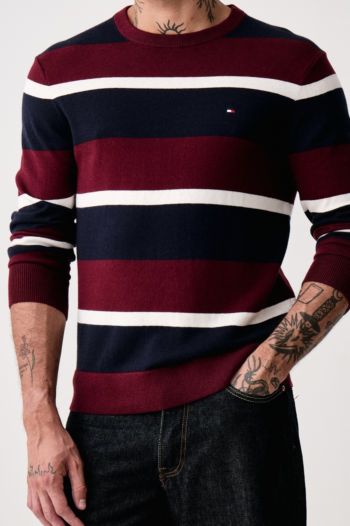 Sweter męski z dodatkiem kaszmiru Tommy Hilfiger MW0MW28046 bordowy