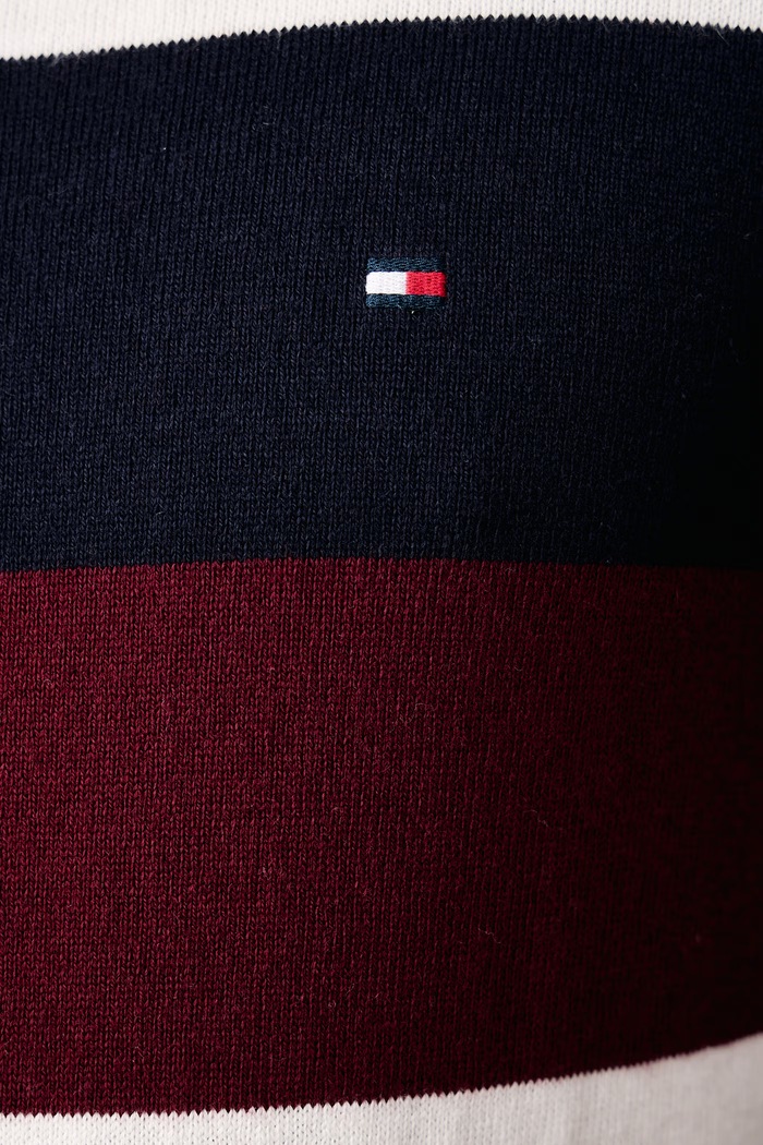 Sweter męski z dodatkiem kaszmiru Tommy Hilfiger bordowy MW0MW28046