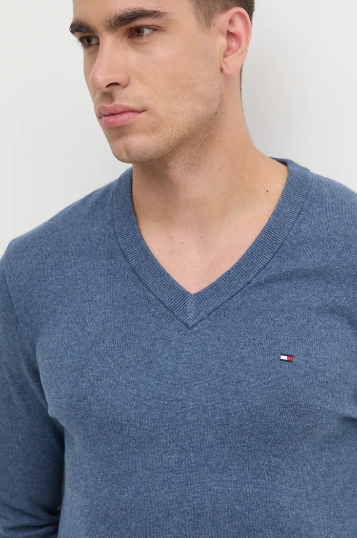 Svetr s příměsí kašmíru Tommy Hilfiger modrá MW0MW28047