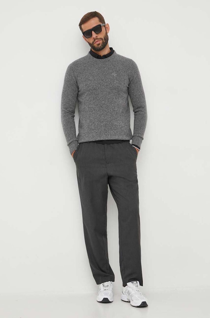 Barbour sweter wełniany MKN0844 szary AA00