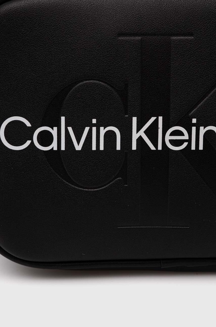 Τσάντα Calvin Klein Jeans μαύρο K60K610275