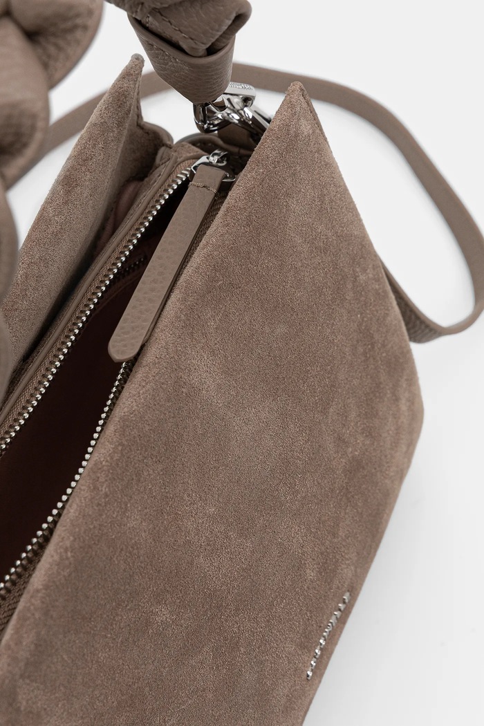 Coccinelle crossbody kabelka dámská semišová E1.P6P.58.01.01 hnědá