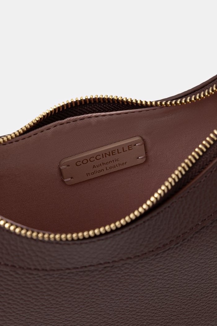 Coccinelle kabelka hobo dámska kožená E5.PIP.53.01.01 burgundské