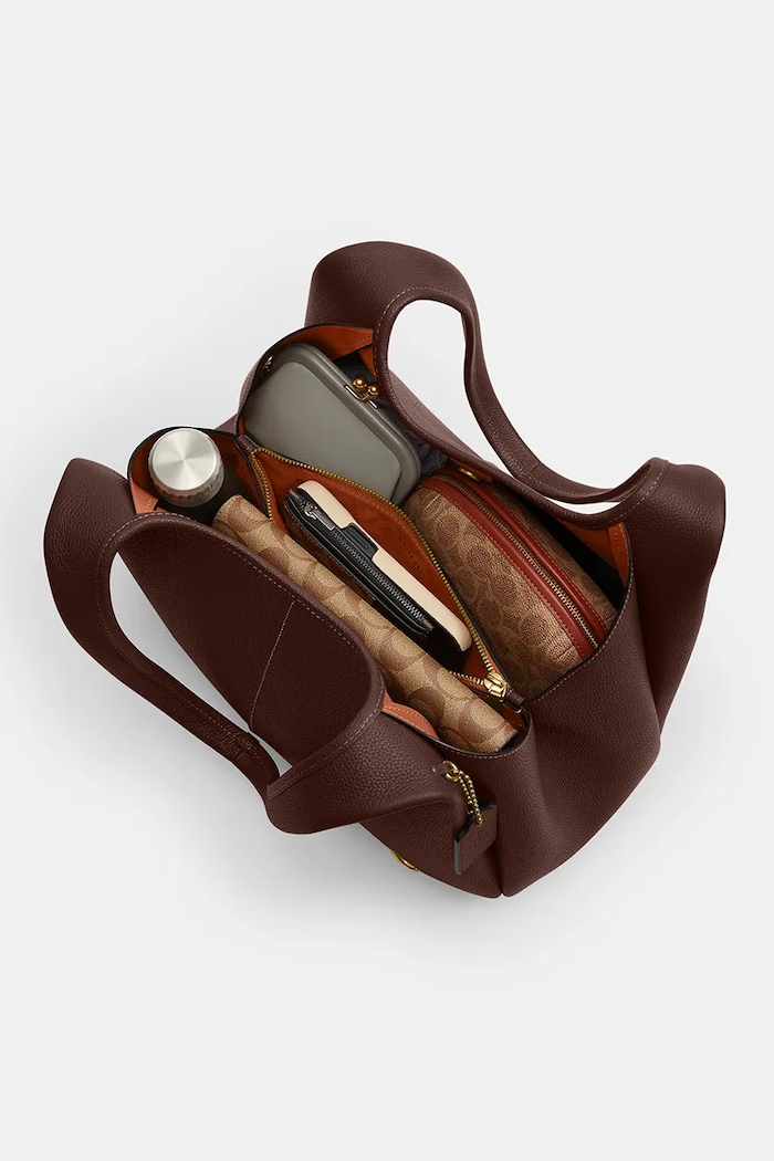 Coach geantă de mână din piele Lana Shoulder Bag maro CM544