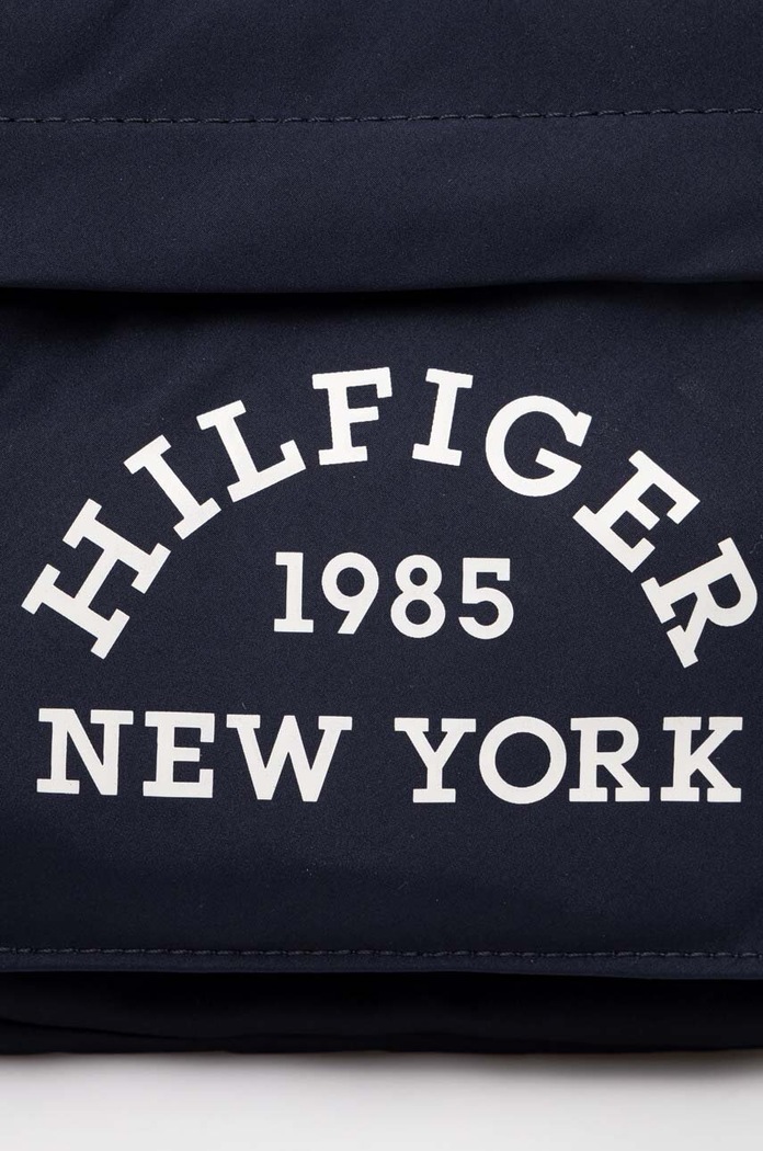 Dječja torba Tommy Hilfiger mornarsko plava AU0AU01777.9BYX