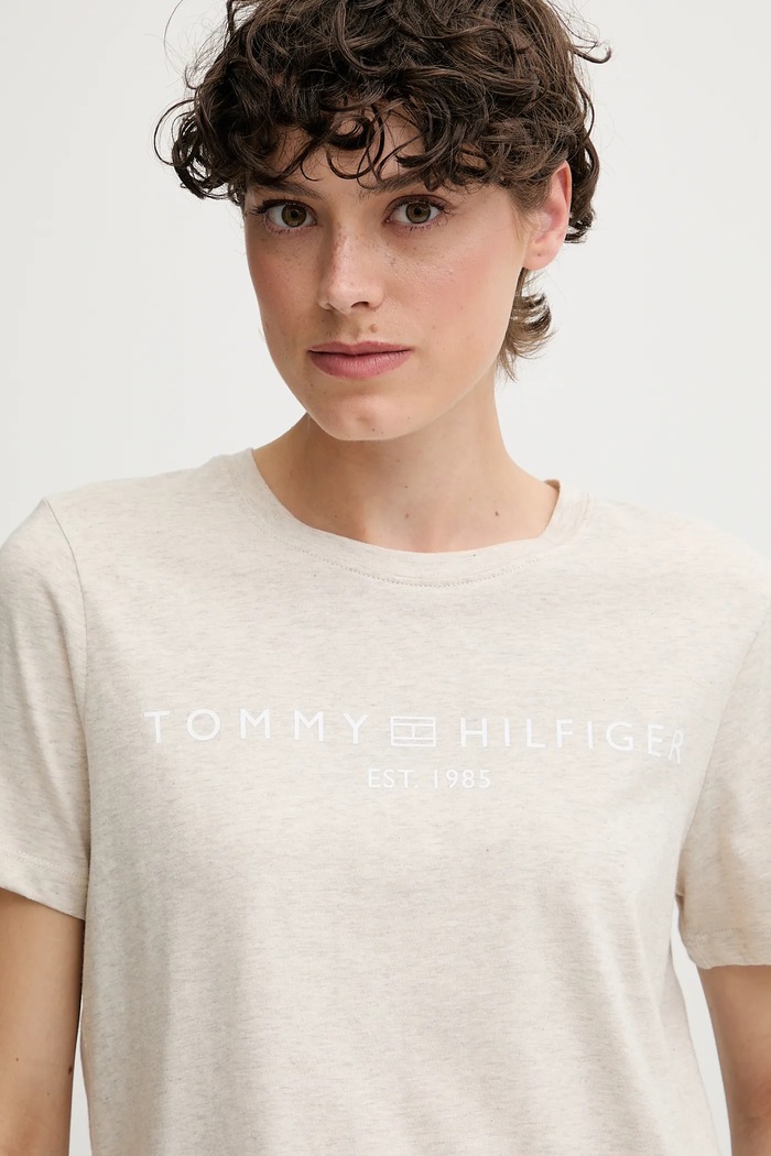 Дрехи Tommy Hilfiger тениска дамска от памук WW0WW40276 бежов
