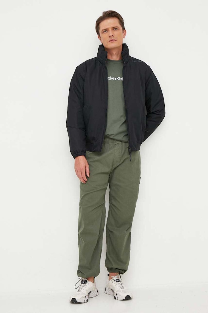 Памучна тениска Calvin Klein K10K111346 зелен AA00