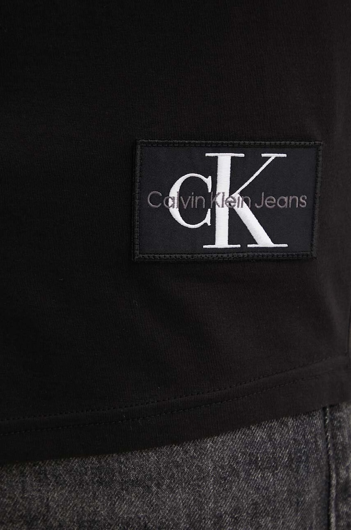 Bavlnené tričko Calvin Klein Jeans čierna J30J323482