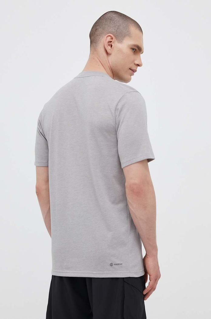 Oblačila Kratka majica za vadbo adidas Performance Train Essentials Feelready Logo IB8276 siva