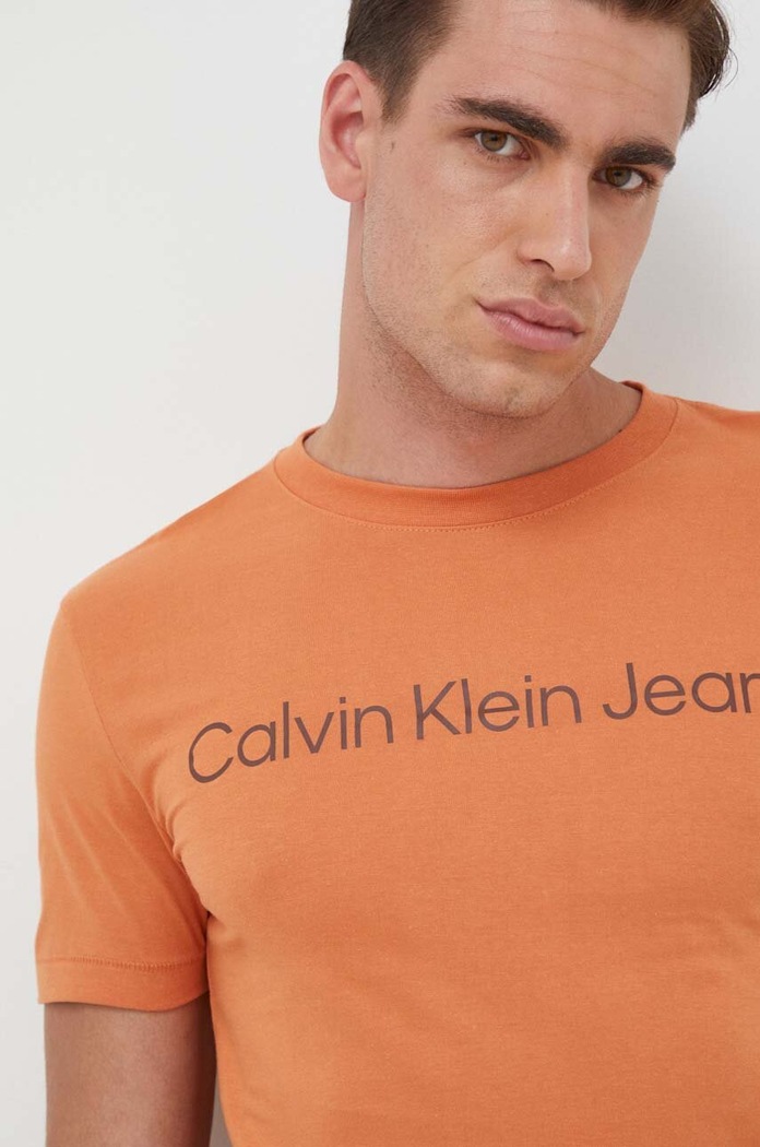 Bavlněné tričko Calvin Klein Jeans oranžová J30J322344