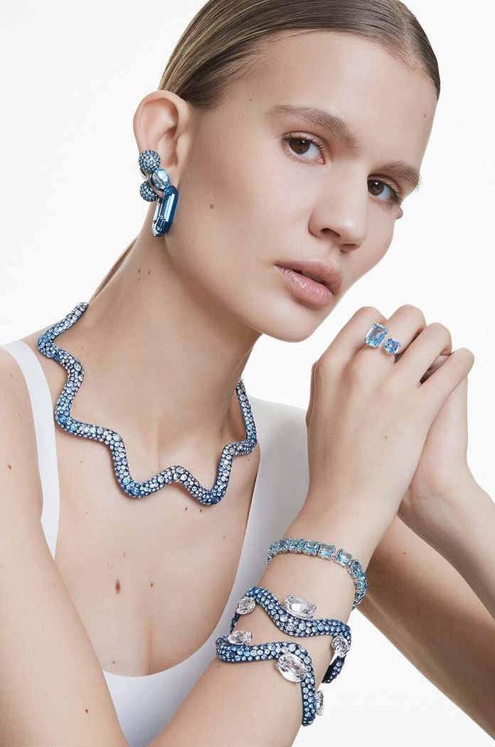 Doplňky Náušnice Swarovski LUCENT 5696038 modrá