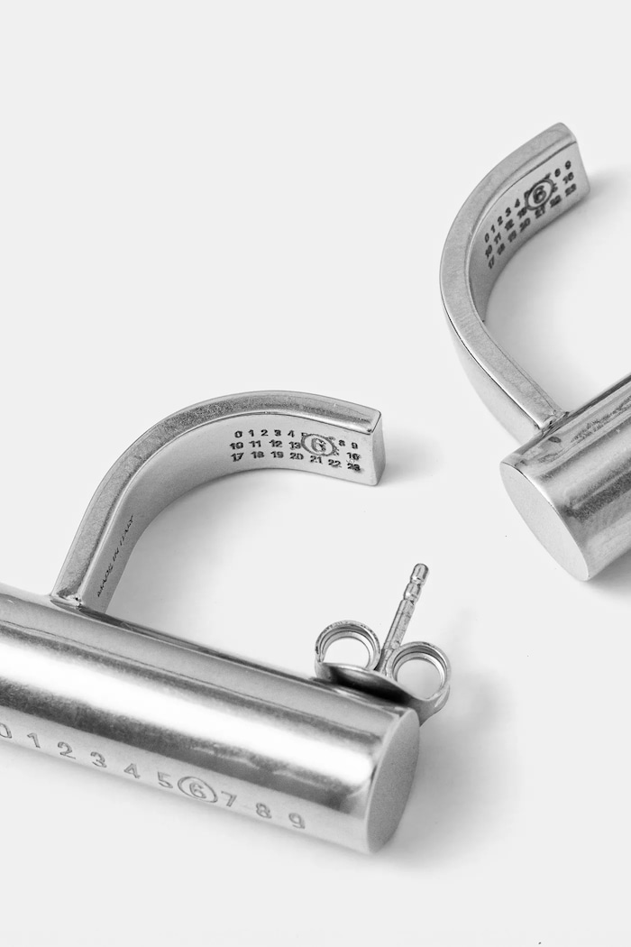 MM6 Maison Margiela earrings SM7VG0077.P7065 silver AW24