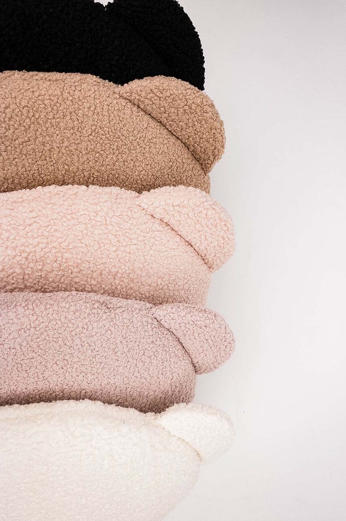 Dekorativní polštář Jamiks KESLEY KESLEY.Poduszka.JZH098 béžová AW24