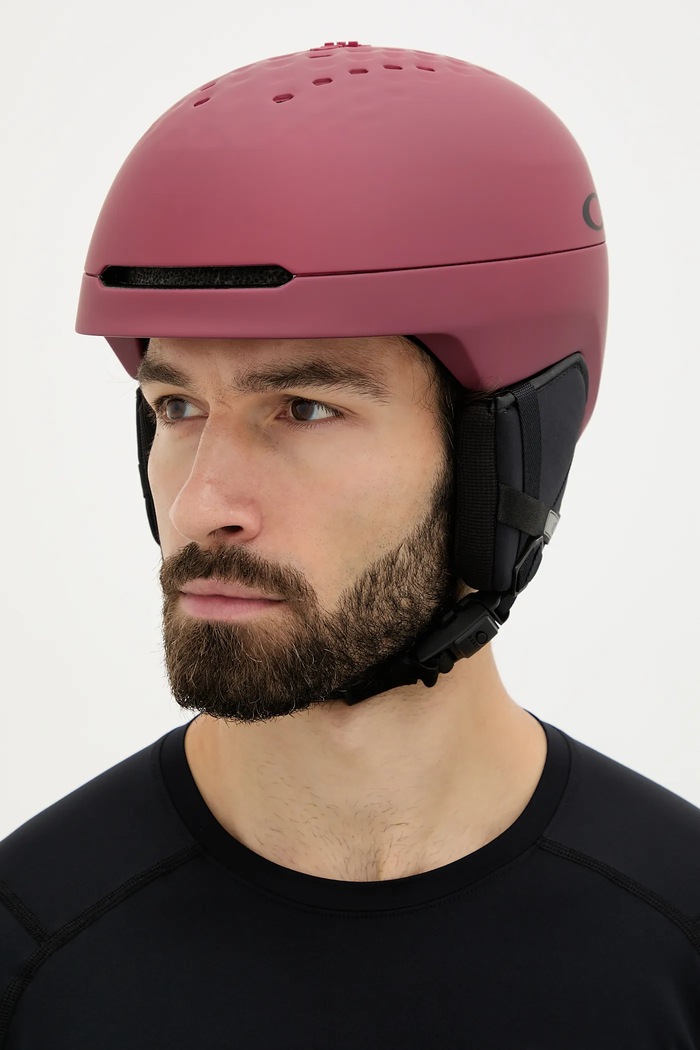 Oakley casco MOD 3 FOS901055 rosso AW25