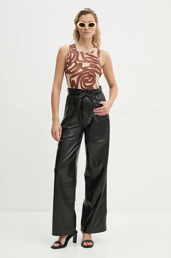 Top Nanushka ANNEKE NW24PFTP14615 hnědá AW24