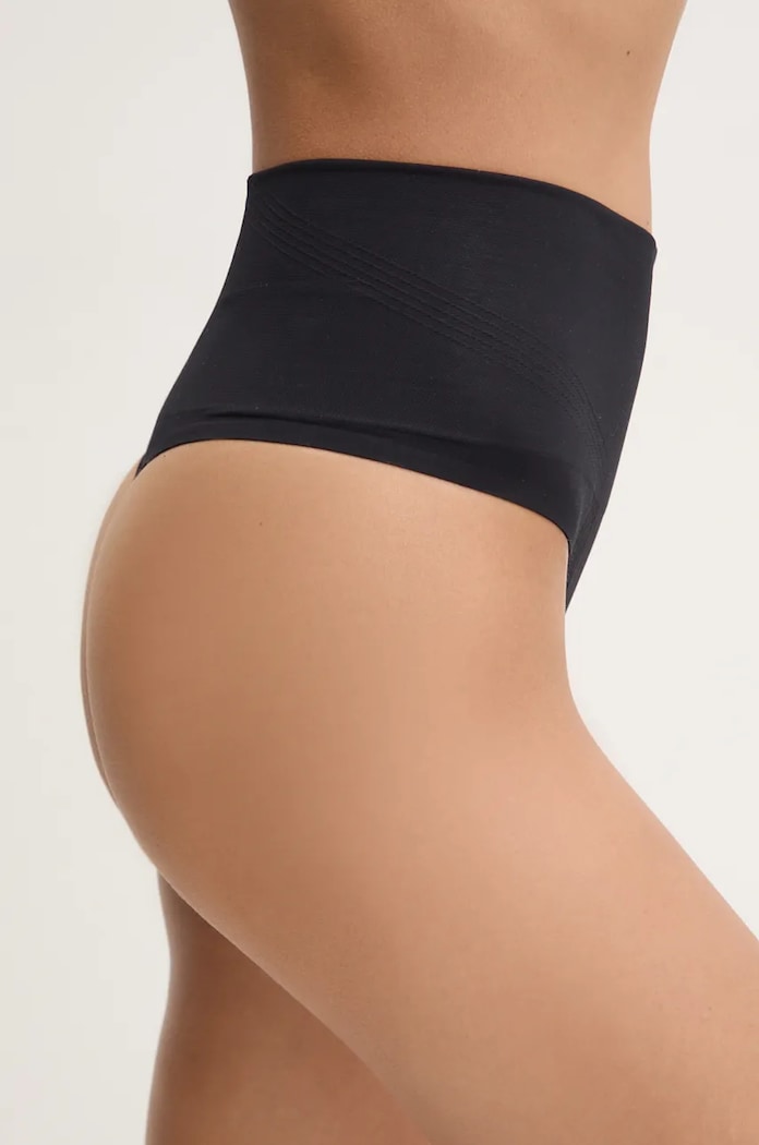 Chantelle tanga C10U90 fekete AA00