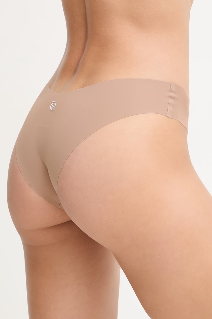 GOD SAVE QUEENS brazilky dámske SECOND SKIN PANTY CHEEKY GSQ.135.121 béžová AA00