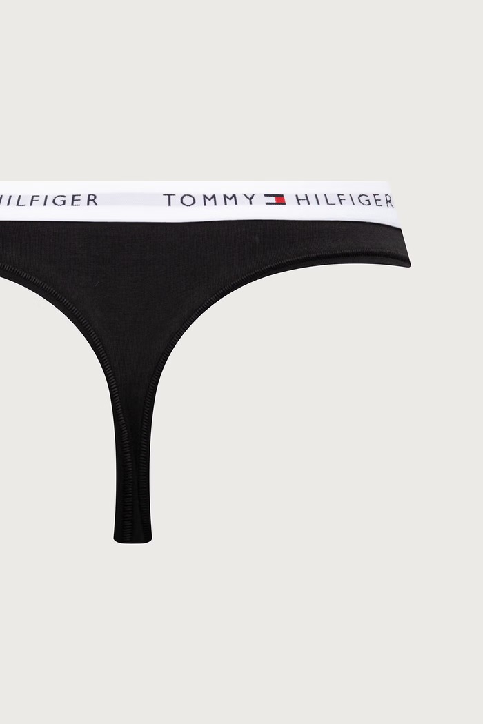 Stringi damskie 3-pack Tommy Hilfiger czarny UW0UW05530