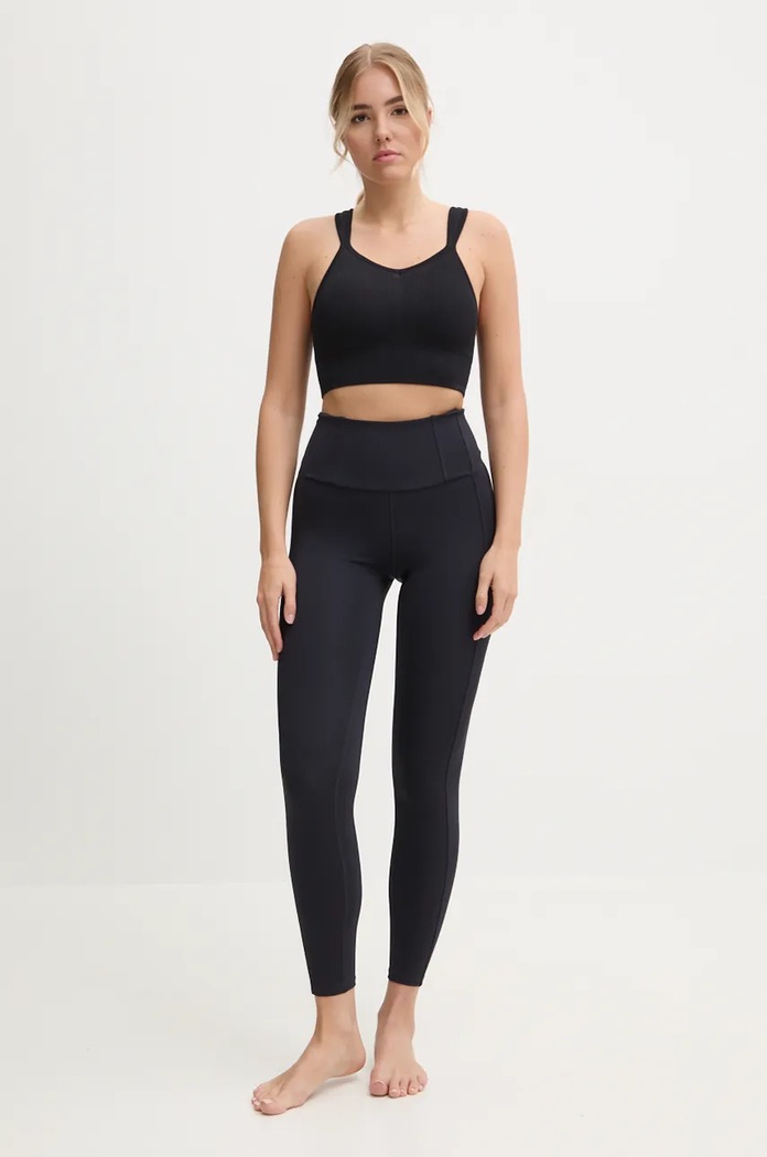 Grudnjak za jogu Casall Seamless Rib 24292 crna AW24