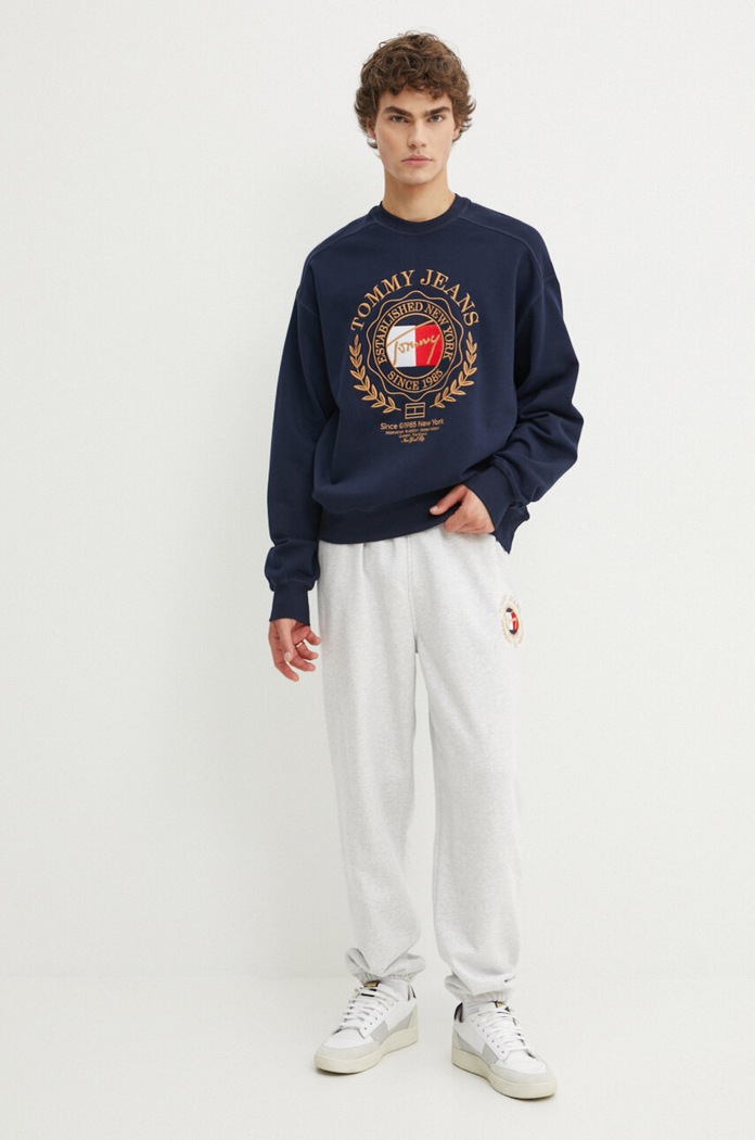 Bavlněná mikina Tommy Jeans DM0DM19243 námořnická modř NC24