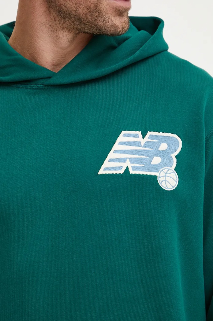 Bluza bawełniana New Balance zielony MT43563MHN