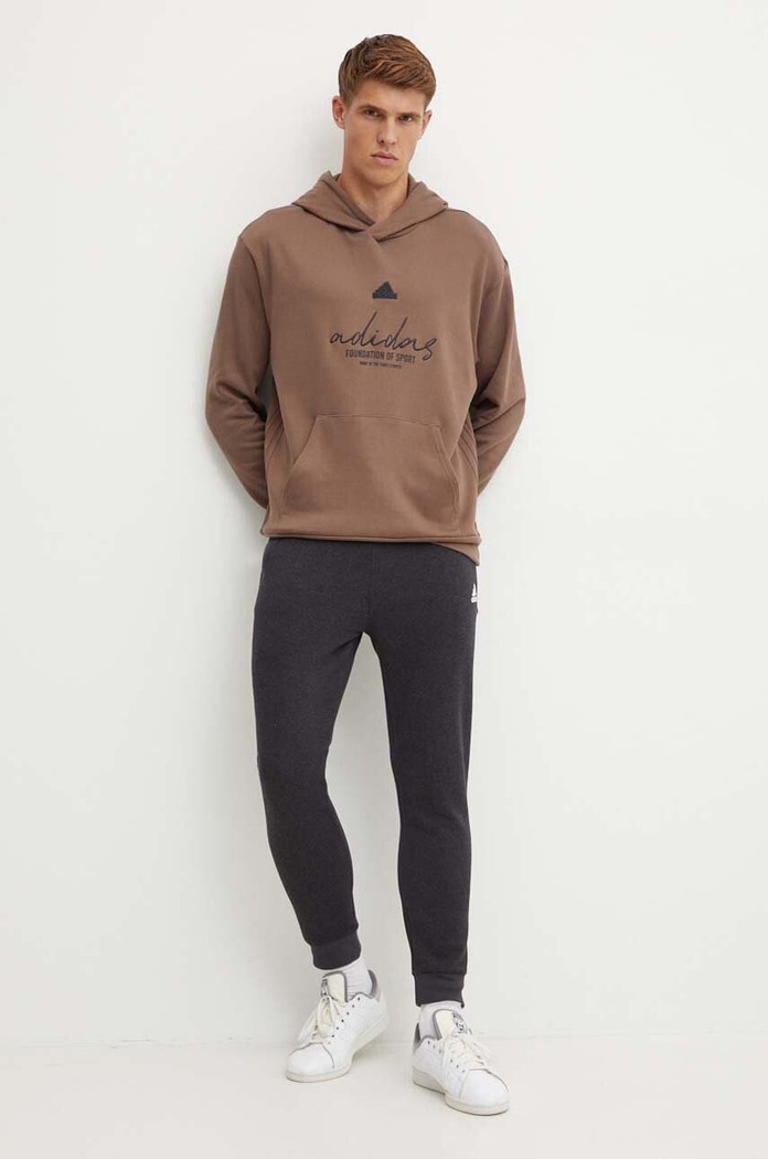 adidas Βαμβακερή μπλούζα adidas Brand Love IW3534 καφέ AW24
