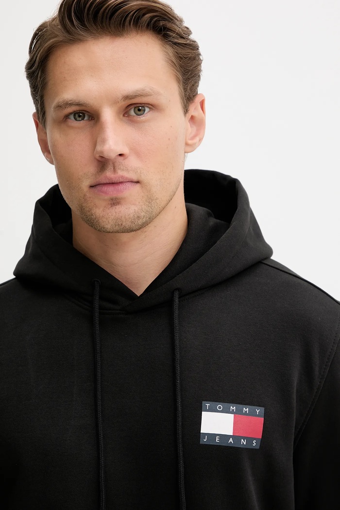 Oblečenie Tommy Jeans Mikina s kapucňou pánska s bavlnou DM0DM20738 čierna