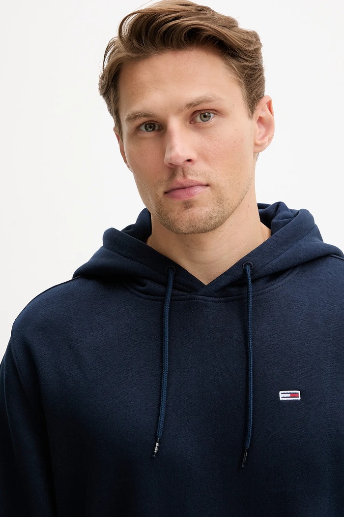 Oblačila Tommy Jeans pulover s kapuco moški z bombažem DM0DM20742 mornarsko modra