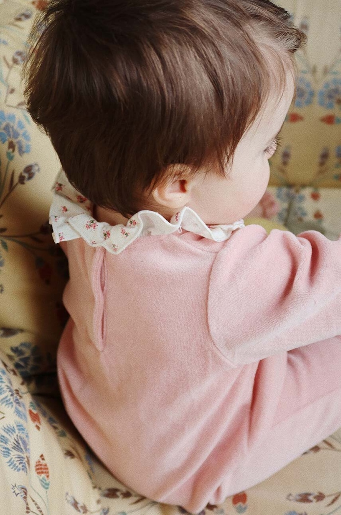 Dětské polo dupačky Konges Sløjd MIFFA FRILL ONESIE GOTS Kojenecký výrobek růžová KS101602