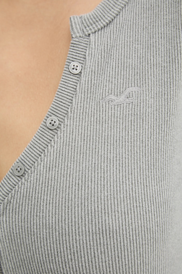 Tričko s dlhým rukávom Hollister Co. KI339.3631.112 sivá